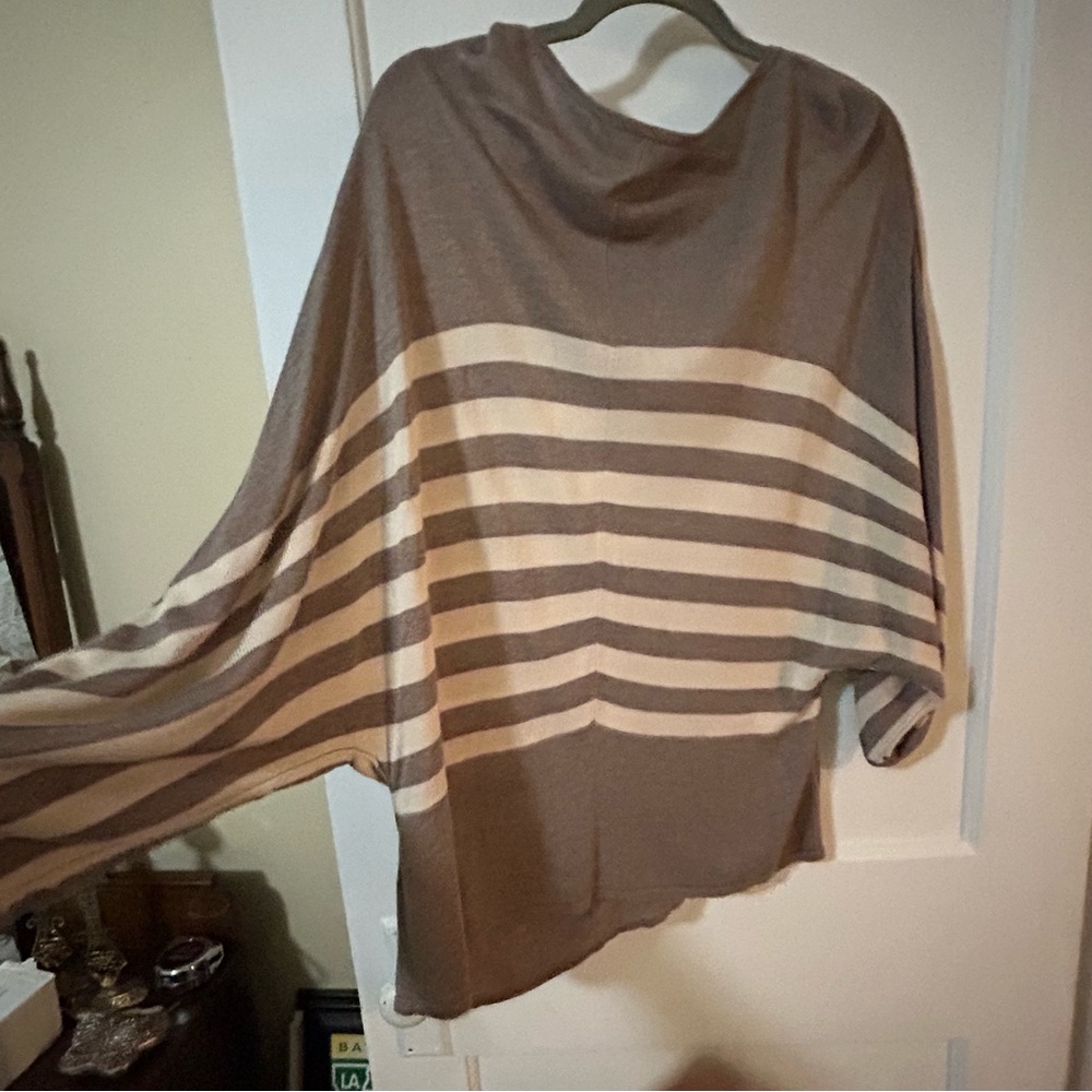 Boutique Sweater Dolman Sleeve Flowy XL